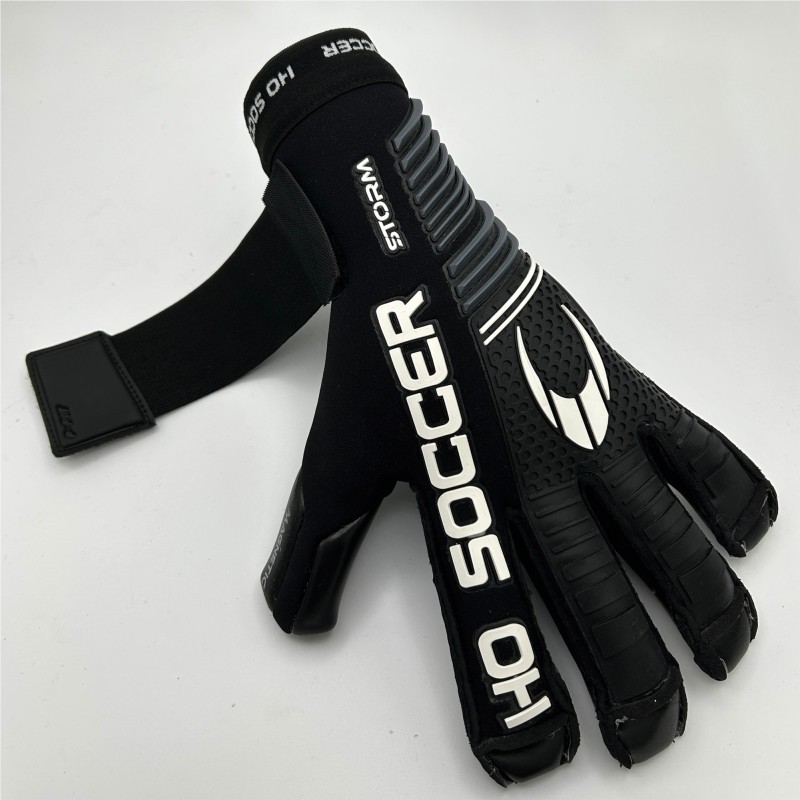 Storm Pro Black Magnetic